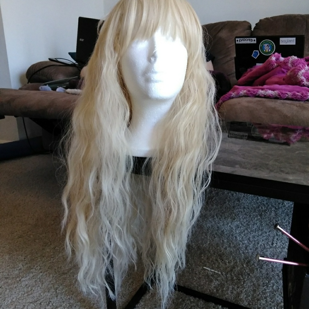 Tasty Peach Studios Fae Wig in Honeykiss